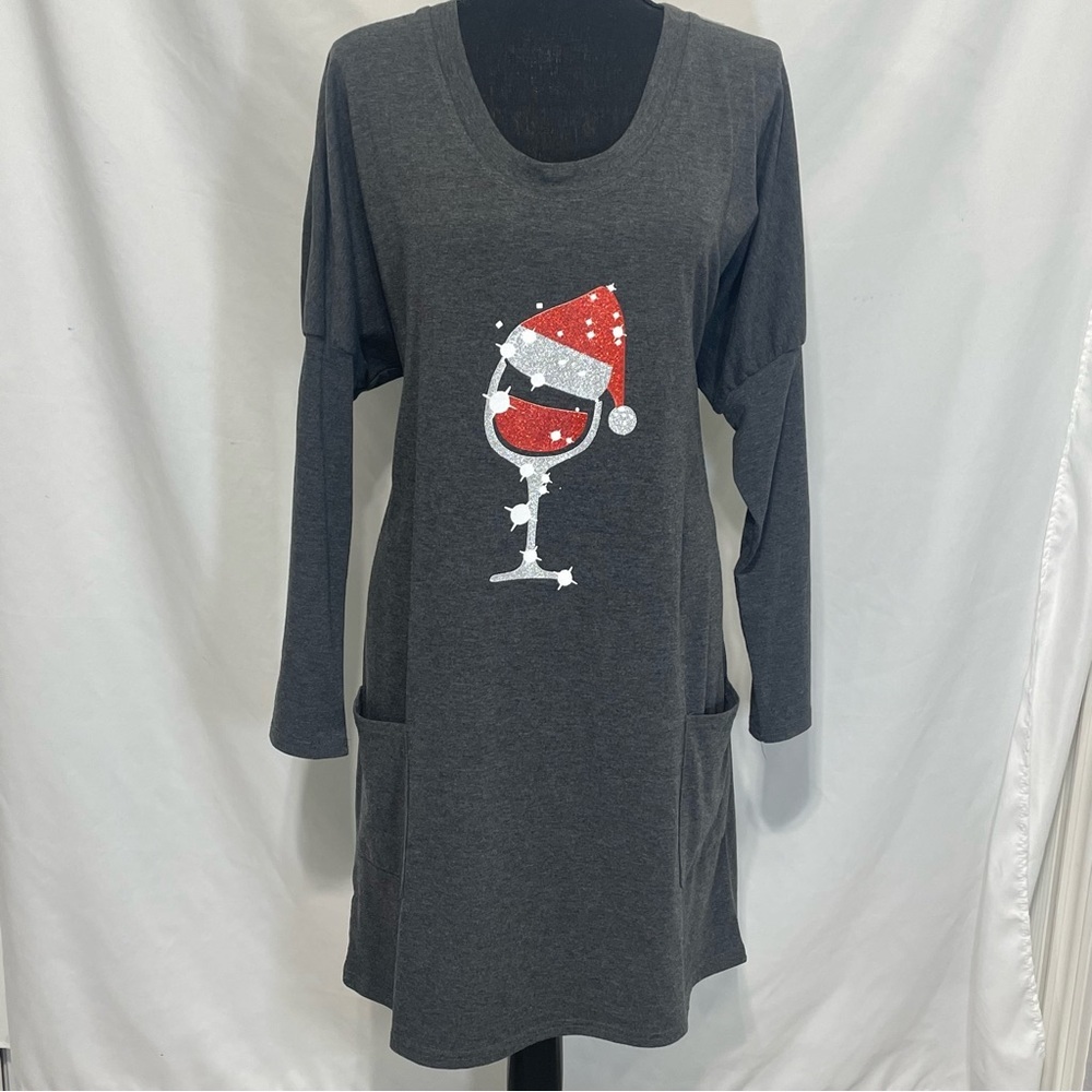 Gray Long Sleeve Dress with Santa Wine Glass Design. Pockets. Size L.